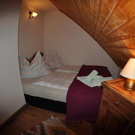 Vila House Family Hotel Poprad Room photo