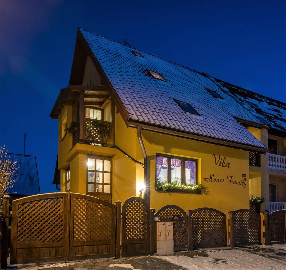 Vila House Family Hotel Poprad Exterior photo